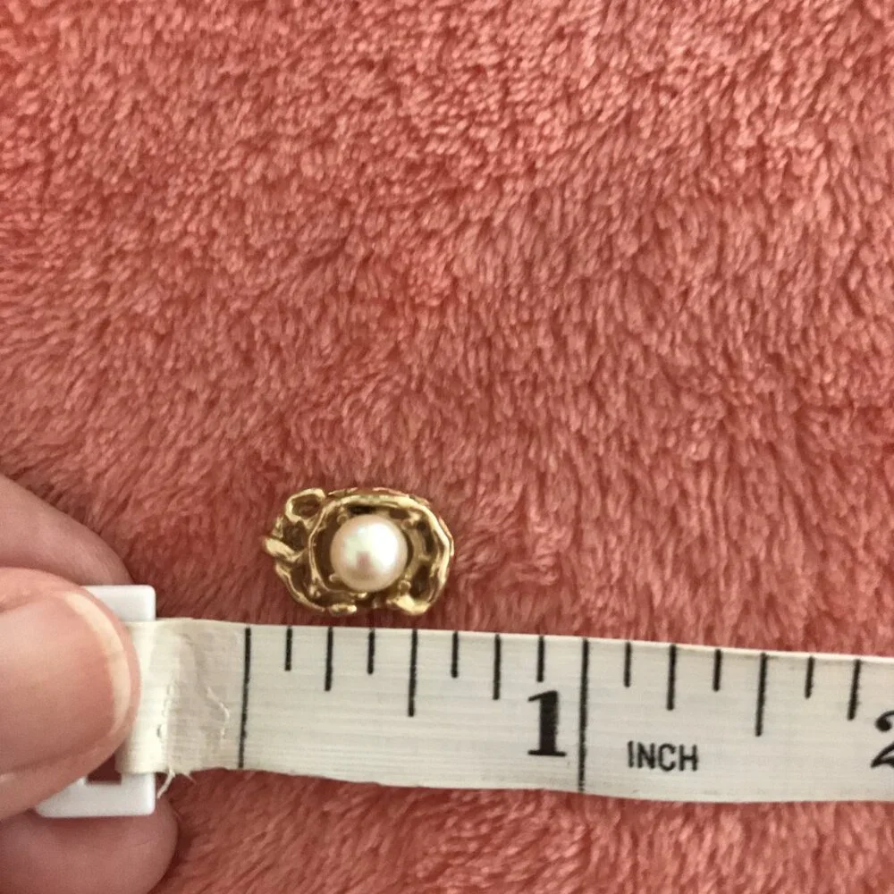 Yellow gold Nugget Pendent with Pearl - Picture 4 of 5
